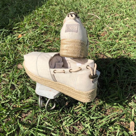 BOBS From SKECHERS Highlights Sand Sparkle Canvas Espadrille 6.5W Slip Ons NWB - Picture 4 of 8